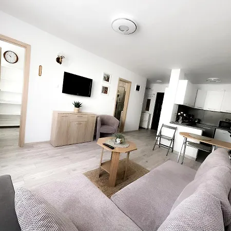 公寓 Apartamentyprzymorzu Marytka W Centrum Blisko Morza