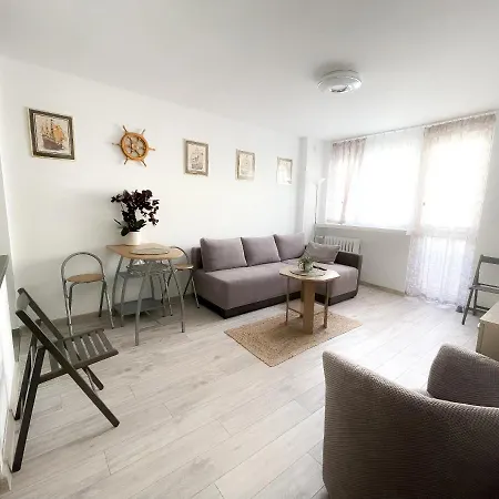 公寓 Apartamentyprzymorzu Marytka W Centrum Blisko Morza 科沃布热格